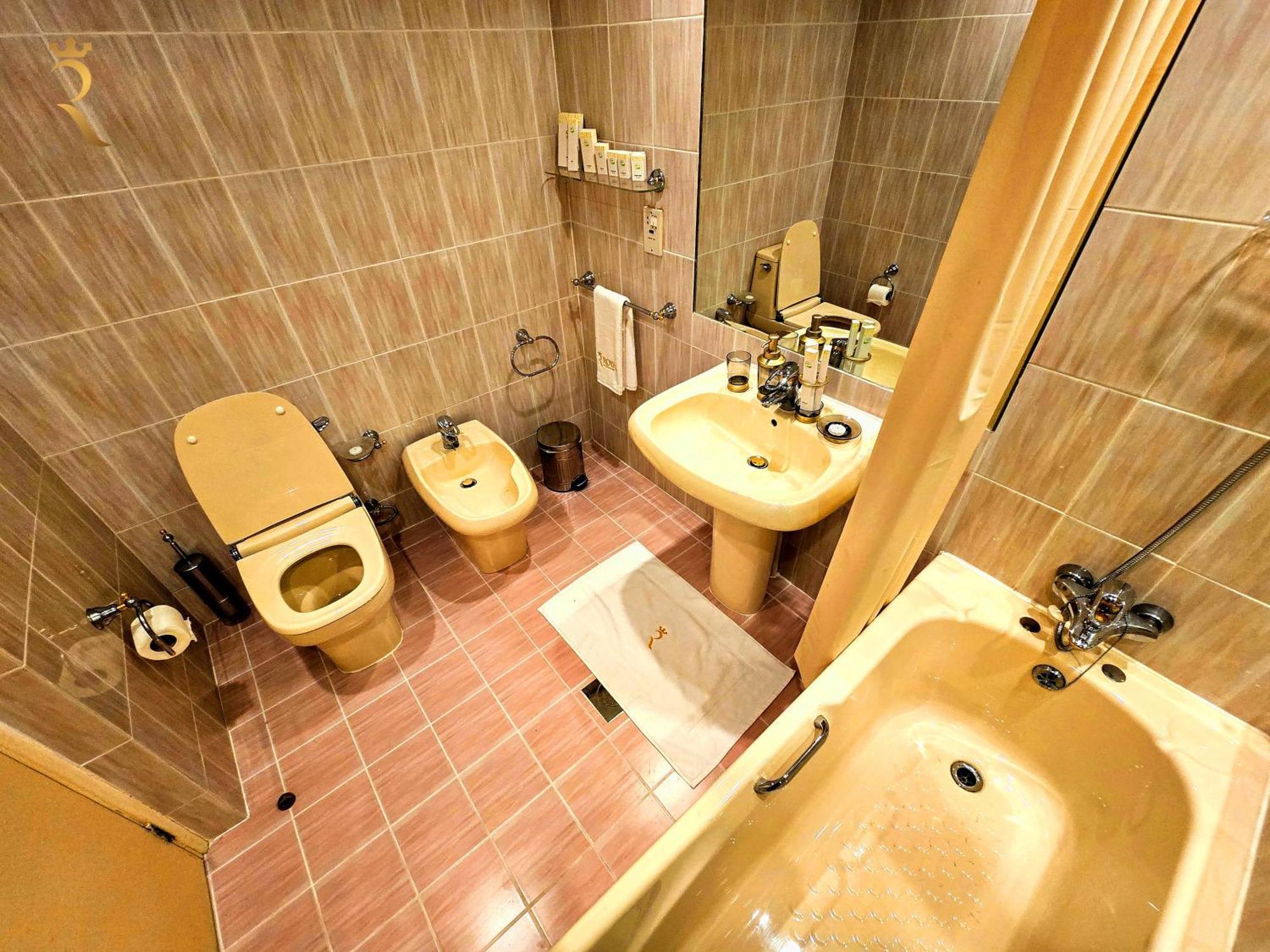 Presidential Penthouse Vintage Italian Elegance Apartment *