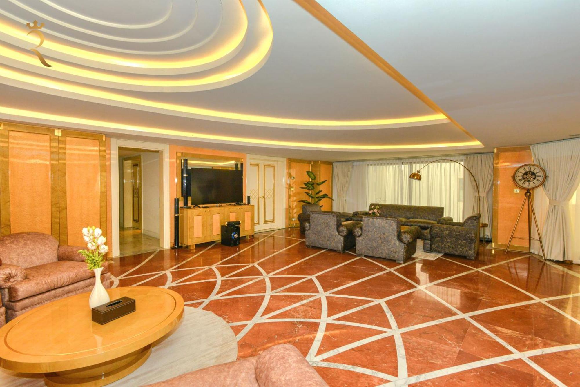 Apartment Presidential Penthouse Vintage Italian Elegance