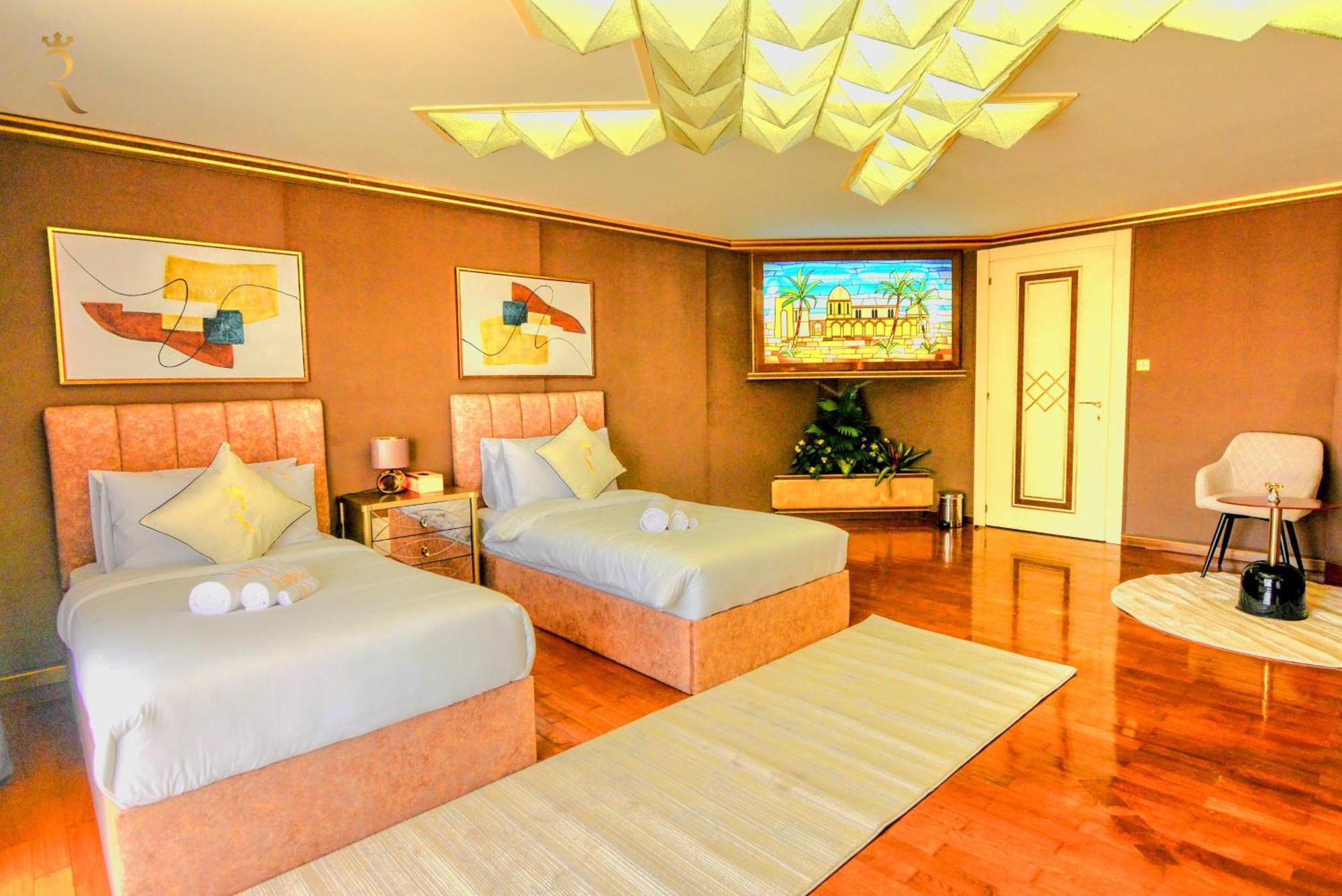 Presidential Penthouse Vintage Italian Elegance Abu Dhabi