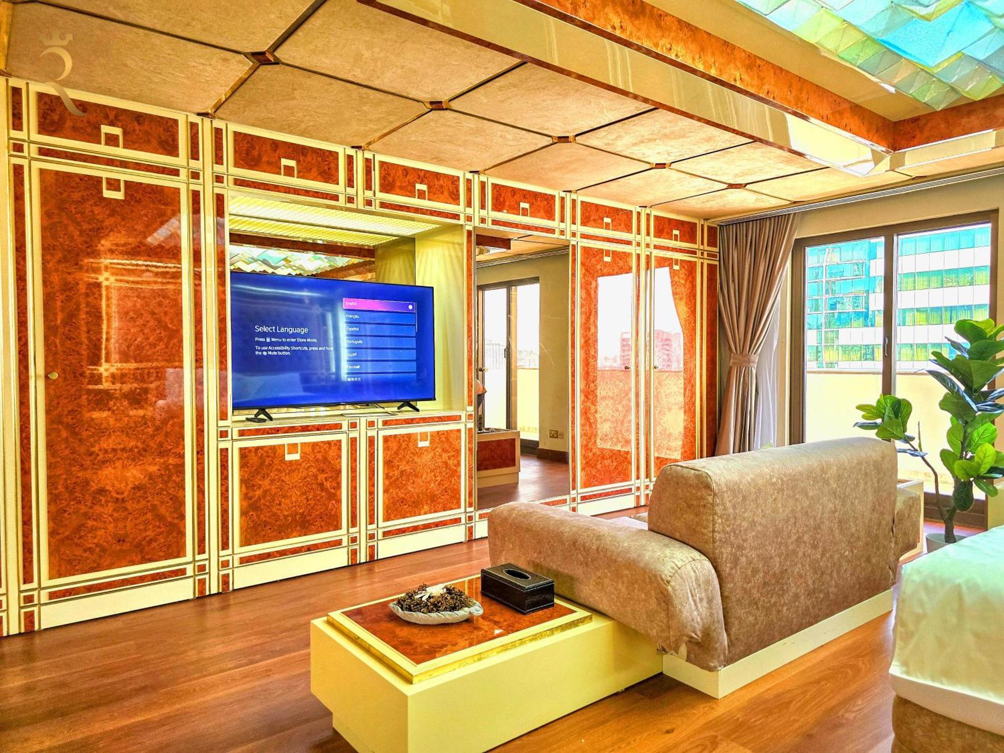 Presidential Penthouse Vintage Italian Elegance Abu Dhabi
